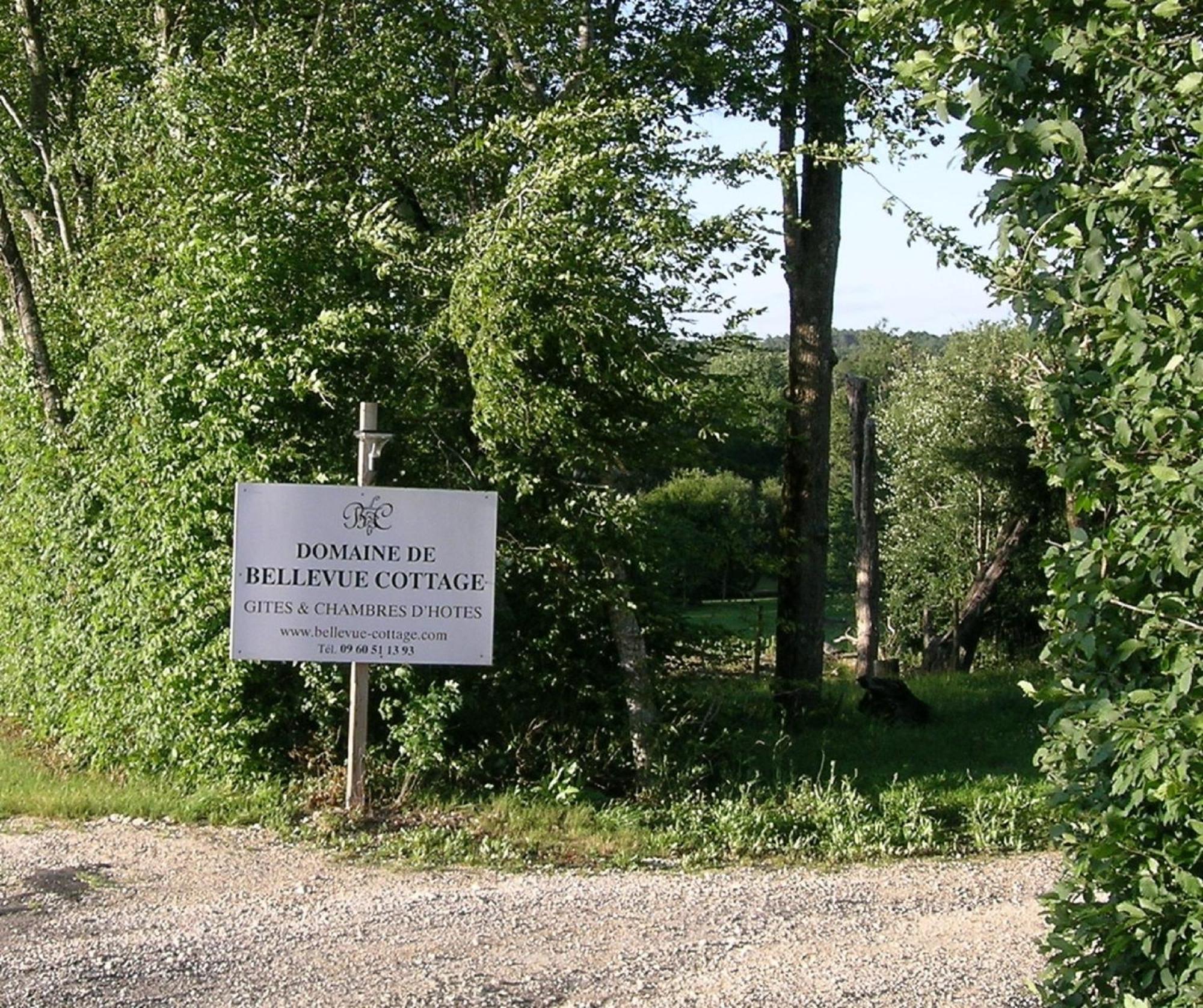 Bed & Breakfast D'hotes Ptits Dej Inclus - Salle D'eau A Vous - Parking Prive Gratuit - Centre Bergerac 5km - Domaine De Bellevue En Perigord