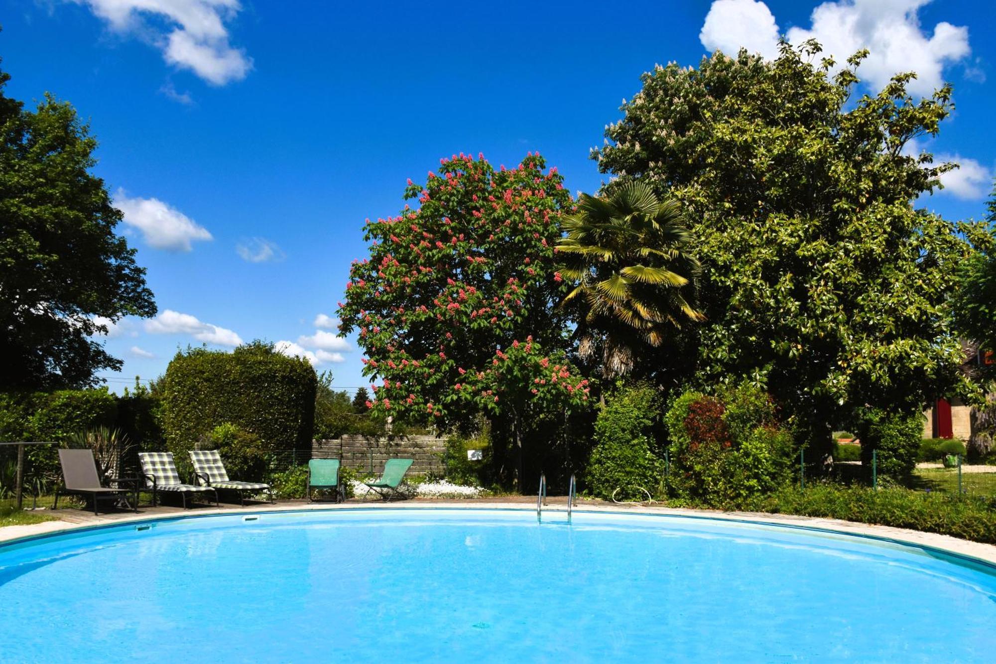 Bed & Breakfast D'hotes Ptits Dej Inclus - Salle D'eau A Vous - Parking Prive Gratuit - Centre Bergerac 5km - Domaine De Bellevue En Perigord *