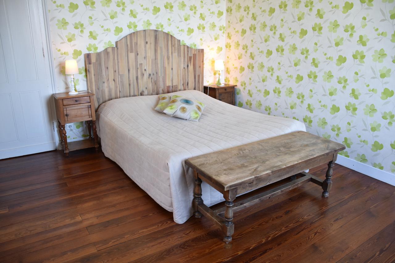 D'hotes Ptits Dej Inclus - Salle D'eau A Vous - Parking Prive Gratuit - Centre Bergerac 5km - Domaine De Bellevue En Perigord Bed & Breakfast